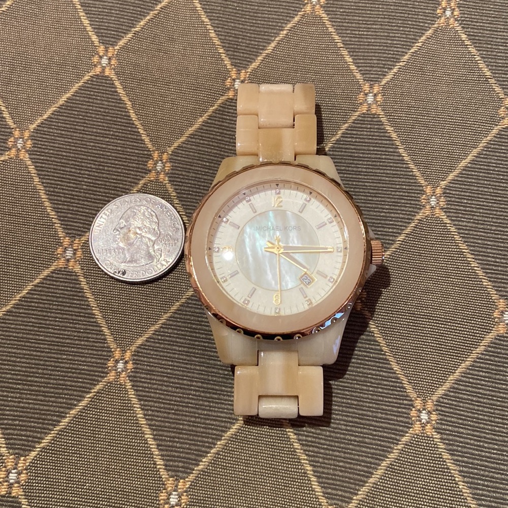 Authentic Michael Kors watch - Picture 8 of 8